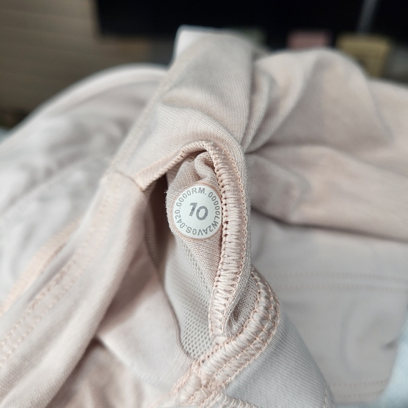 Lululemon Energy Bra Longline strappy mauve blush pink women's sports bra sz 10 - Picture 9 of 9